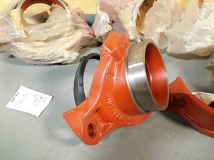lot 1797 image: NEW Lot of 4 Victaulic 6 x 4 Mechanical T Outlets