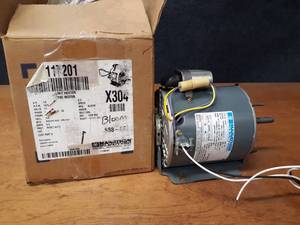 lot 1505 image: NEW Marathon Electric Motor - 13 HP - 1 Phase
