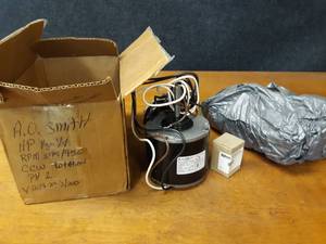lot 1517 image: NEW AO Smith Electric Motor - 13 to 14 HP - 1 Phase