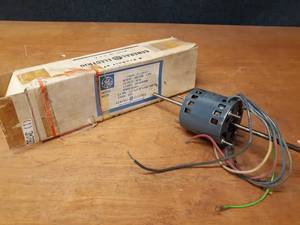 lot 1546 image: NEW GE Electric Motor - 166 HP - 1 Phase