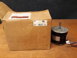 lot 1547 image: NEW InterLink Electric Motor - 13 HP - 1 Phase