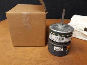 lot 1552 image: NEW genteq Electric Motor - 12 HP - 1 Phase