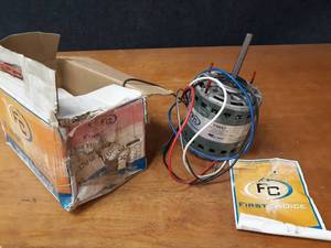 lot 1558 image: NEW First Choice Electric Motor - 34 HP - 1 Phase