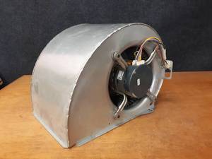 lot 1684 image: Squirrel Cage Blower Fan w motor 12 hp 1 Phase