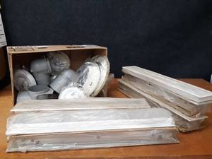 lot 1706 image: Lot of Assorted Duct Covers  Grates and More