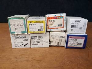 lot 1739 image: Lot of (8) Thermostatic Expansion Valves - Parker, Sporlan