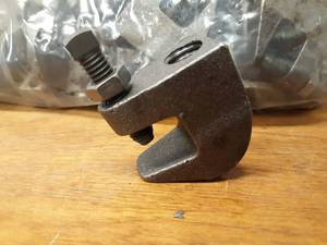 lot 1816 image: Lot of (50) 58 Beam Clamps