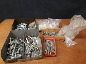 lot 1839 image: Large Lot of Bolts and Hardware - Bolt sizes include 38, 12,  58 & 34