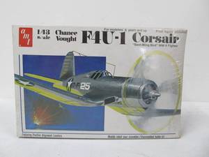 lot 38 image: Vintage AMT Chance Vought F4U-1 Corsair