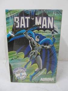 lot 103 image: Vintage Aurora Comic Series BATMAN Sealed wComic Book