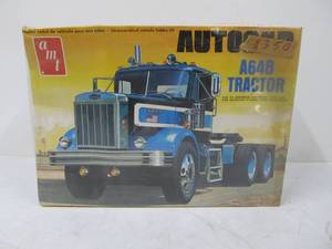 lot 152 image: Vintage AMT Autocar Semi Truck Tractor Trailer