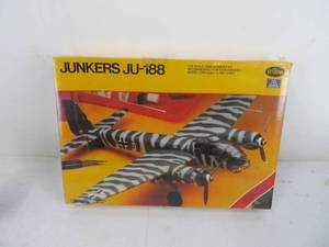 lot 178 image: Vintage Testors Junkers JU-188