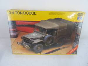 lot 180 image: Vintage Testors US Army 34 Ton Dodge