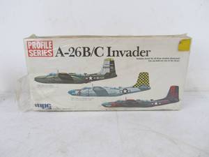 lot 222 image: Vintage MPC Profile Series A26 Invader