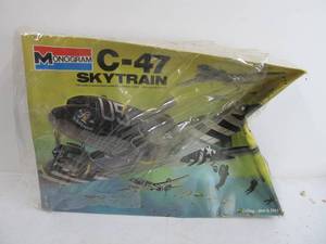 lot 232 image: Large Vintage Monogram C-47 Sky Train