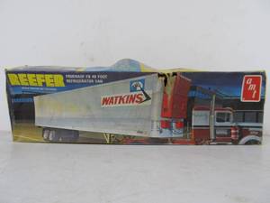 lot 263 image: Larger Vintage AMT Watkins Reefer Semi Trailer
