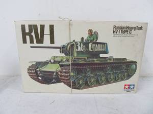 lot 277 image: Vintage Tamiya Russian Heavy Tank