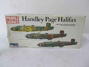 lot 296 image: Vintage MPC Profile Series Handley Page Halifax