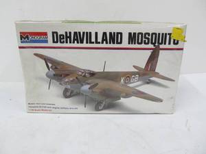 lot 300 image: Vintage Monogram DeHavilland Mosquito