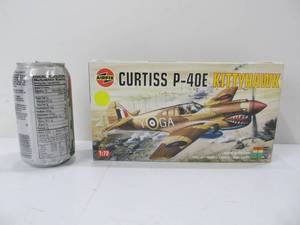 lot 54 image: Vintage Airfix Curtiss P40-E