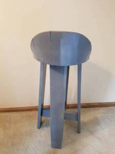 lot 104 image: Old Industrial Shop Chair