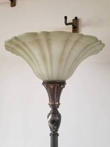 lot 125 image: Amazing Vintage Floor Lamp