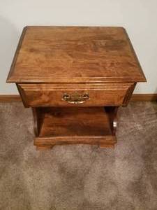 lot 110 image: Beautiful Polished Bedside Table