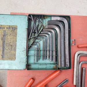 lot 179 image: Allan Key Super Shop Bundle