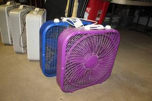 lot 65 image: Lot of (2) Box Fans Purple,Blue 20