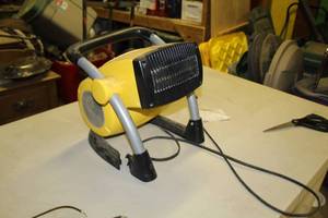 lot 67 image: Stanley Movable Air Heater 675919   1 Phase 1500W