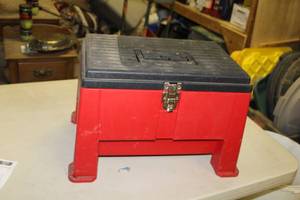 lot 100 image: Stack-On Plastic Tool Caddy Stool    with Sewing Accessories