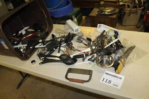 lot 118 image: Lot of Kitchen Cooking Utensils    with Knifes, Spoons, Spatulas, Misc. Utensils