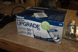 lot 216 image: Broan Upgrade Kit Bathroom Fan   (in box)