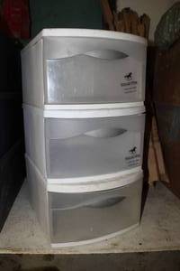lot 242 image: Lot of (3) Plastic Storage Bin 1-drawer 12Wx13Dx8H