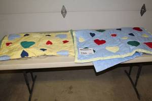 lot 286 image: Lot of (2) Baby Quilts