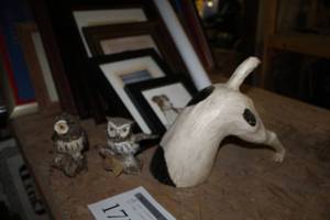 lot 171 image: Lot of (3) Table Statues    with Owl (x2), Dog (x1)