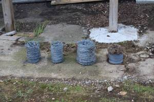 lot 20 image: Lot of (4) Spools of Fencing Wire