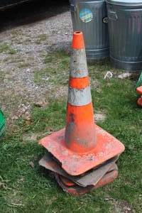 lot 37 image: Lot of (6) Plastic Safety Cones Orange 18H