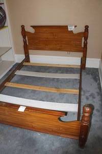 lot 347 image: Wood Bed Frame