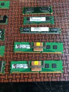 lot 41 image: Various RAM Computer Parts