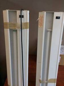 lot 53 image: Fluorescent Light Fixtures (2 Lot) Great Working Condition