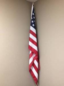 lot 80 image: American flag