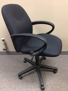 lot 65C image: MSRP $600 High Quality Global Industries Enterprise Renewal Black Height Adjustable Mobile Low Back Tilter Office Conference Table Arm Chair - Great Condition - No Stains No Tears