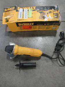 lot 24 image: Dewalt 7 Amp 4-12 in. Small Angle Grinder with 1-Touch Guard, DWE4011 - Used - Missing Nuts & Wrench.