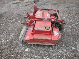 lot 17 image: Steiner 66 Rough Cut Mower Deck