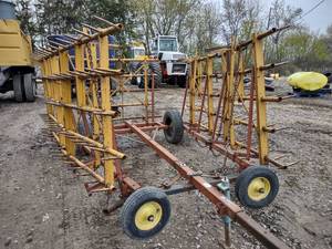 lot 8 image: Kavar 25 Spike Tooth  Harrow, Work...