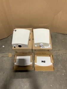 lot 27 image: ASSORTED AMERICAN STANDARD TOILET TANKS ONLY. VARIOUS CONDITIONS. SEE PICTURES