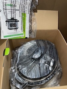 GOWISE USA OVATE 9.5 QT. STAINLESS STEEL OVAL ELECTRIC PRESSURE COOKER WITH 6-ACCESSORIES AND 50-RECIPES. SEE PICTURES
