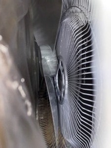COMFORT ZONE 16 IN. QUIET 3-SPEED WALL MOUNT FAN WITH REMOTE CONTROL, TIMER AND ADJUSTABLE TILT IN WHITE. SEE PICTURES