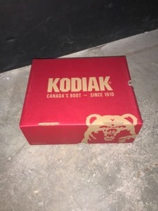 KODIAK WOMENS BRALONE WATERPROOF 6 INCH WORK BOOT - COMPOSITE TOE - BROWN SIZE 6(M). SEE PICTURES